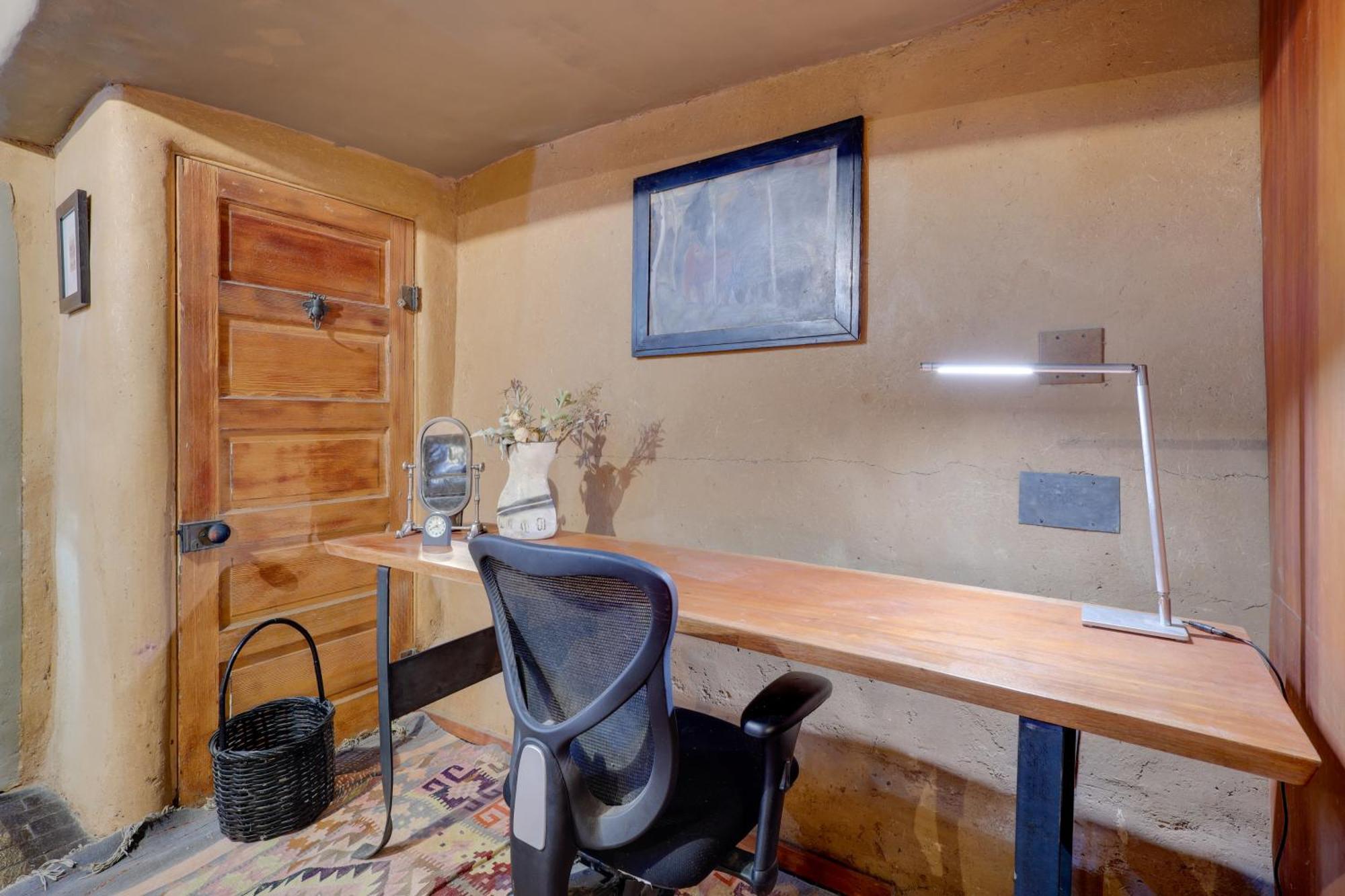 Adobe Studio 2 Blocks To Downtown Santa Fe Plaza! エクステリア 写真